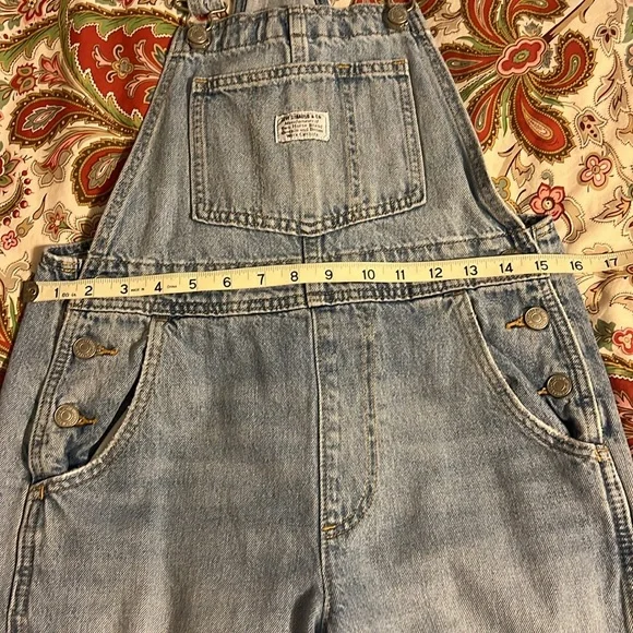 LEVIS Retro/Vintage Style Light Wash Distressed Denim Overalls - Picture 13 of 15
